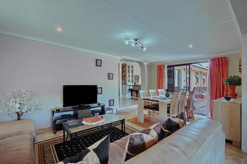 3 Bedroom Property for Sale in Walmer Downs Eastern Cape